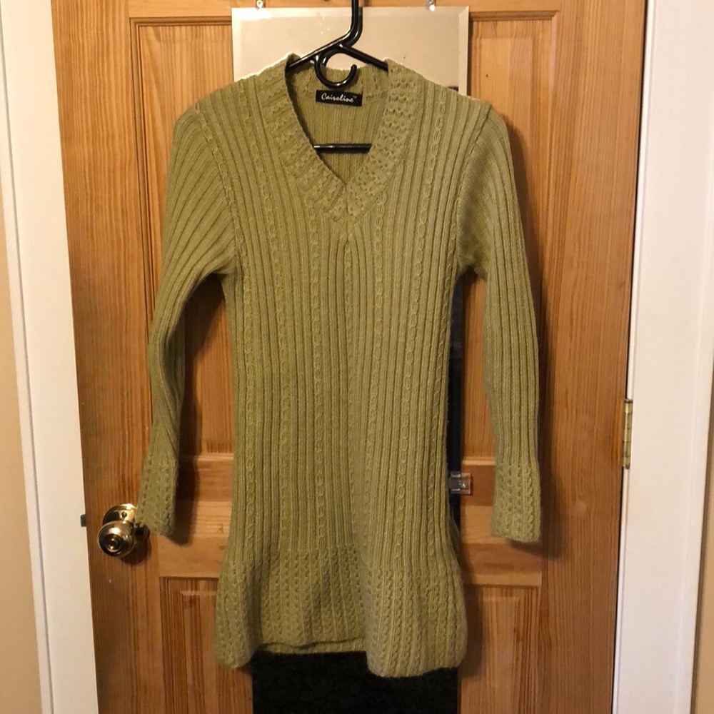 Tunic length sweater